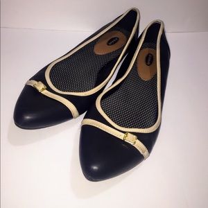 Dr. Scholl’s Rachael Flats Black and Cream Size 11